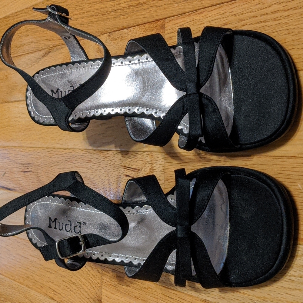 EUC! MUDD Meryl Black Satin Dressy Sandals